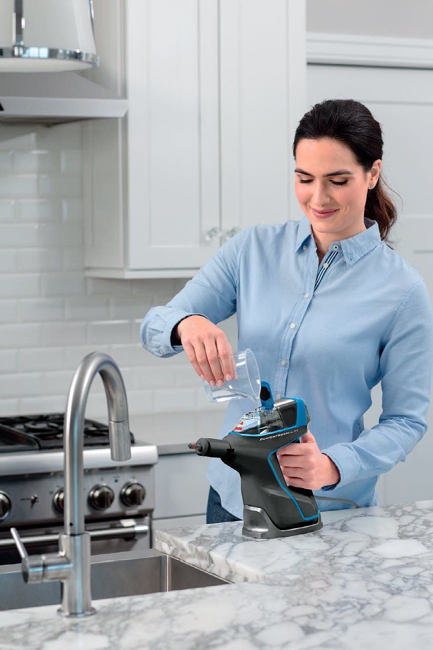 Bissell Dampfreiniger BISSELL PowerFresh SlimSteam, 1500 W, beutellos, inkl. Mop Pads und Aufsatzset