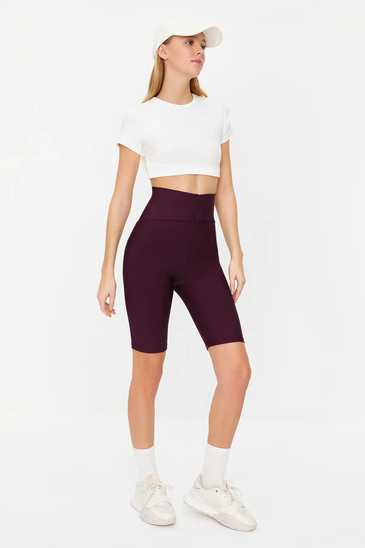Trendyol Collection  Plum Restorer Strick-Sport-Leggings für Biker/Radfahrer/kurze Hosen THMSS23TY00021