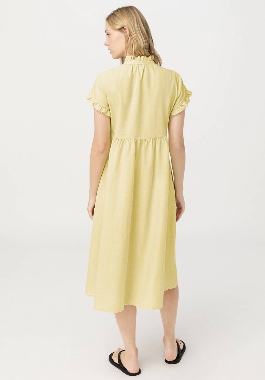 Kleid mit Rüschen aus Bio-Baumwolle und Leinen