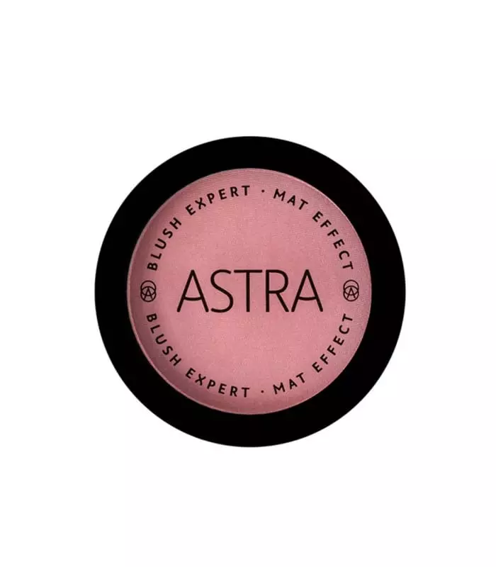 BLUSH EXPERT MAT EFFECT Blush