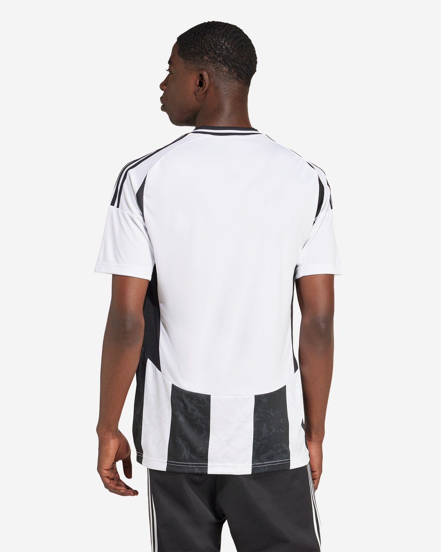 Oficiálny futbalový dres Adidas Juventus Home 24-25 M IS8002
