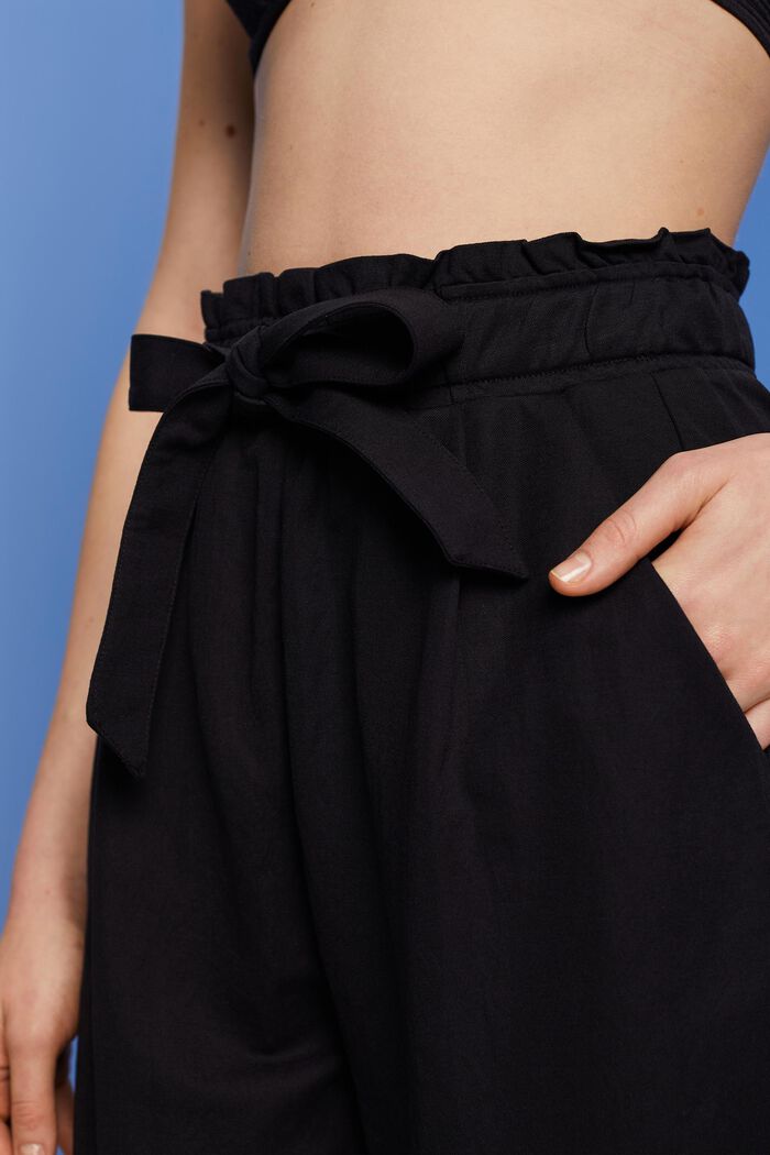 Pull-on Bermudashorts mit Bindegürtel