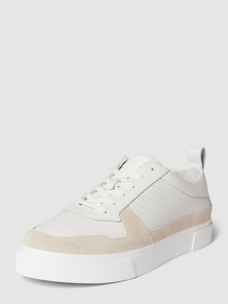 Sneaker mit Label-Details in weiß