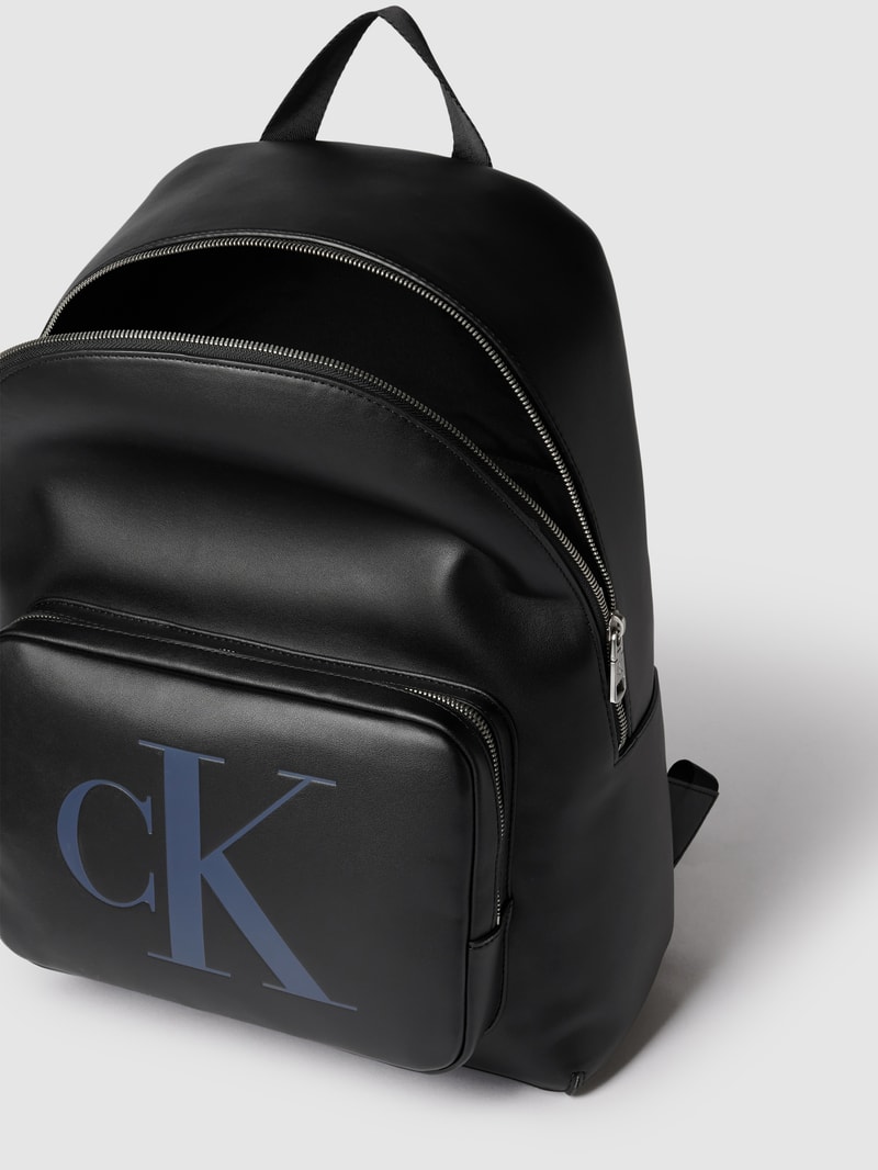 Rucksack mit Label-Details Modell 'Sculpted' in schwarz