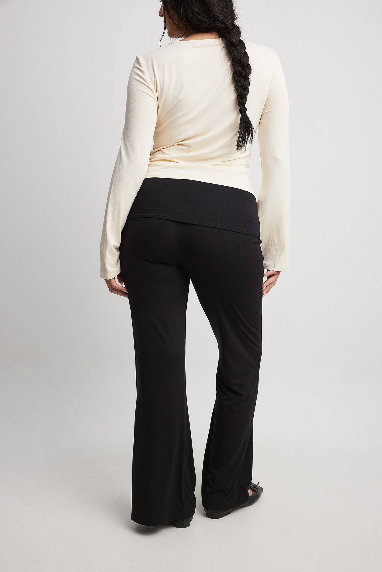 Soft Line Yoga Pants