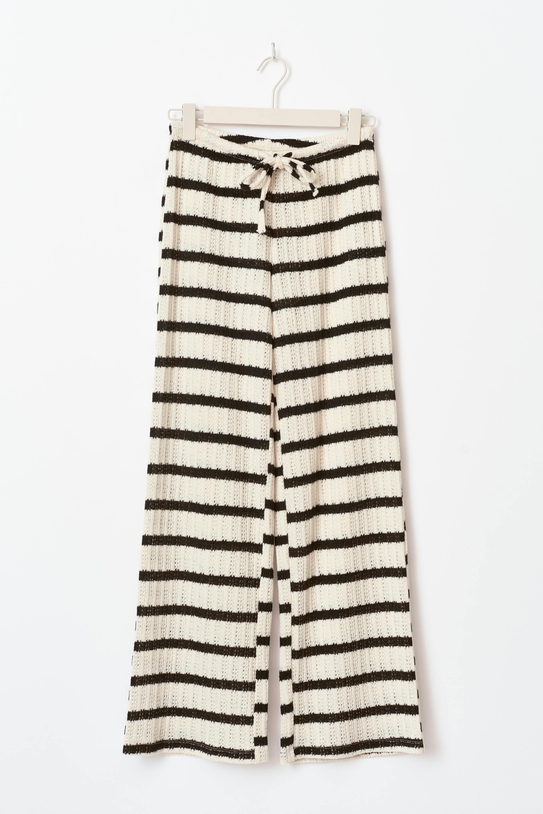 Crochet trousers