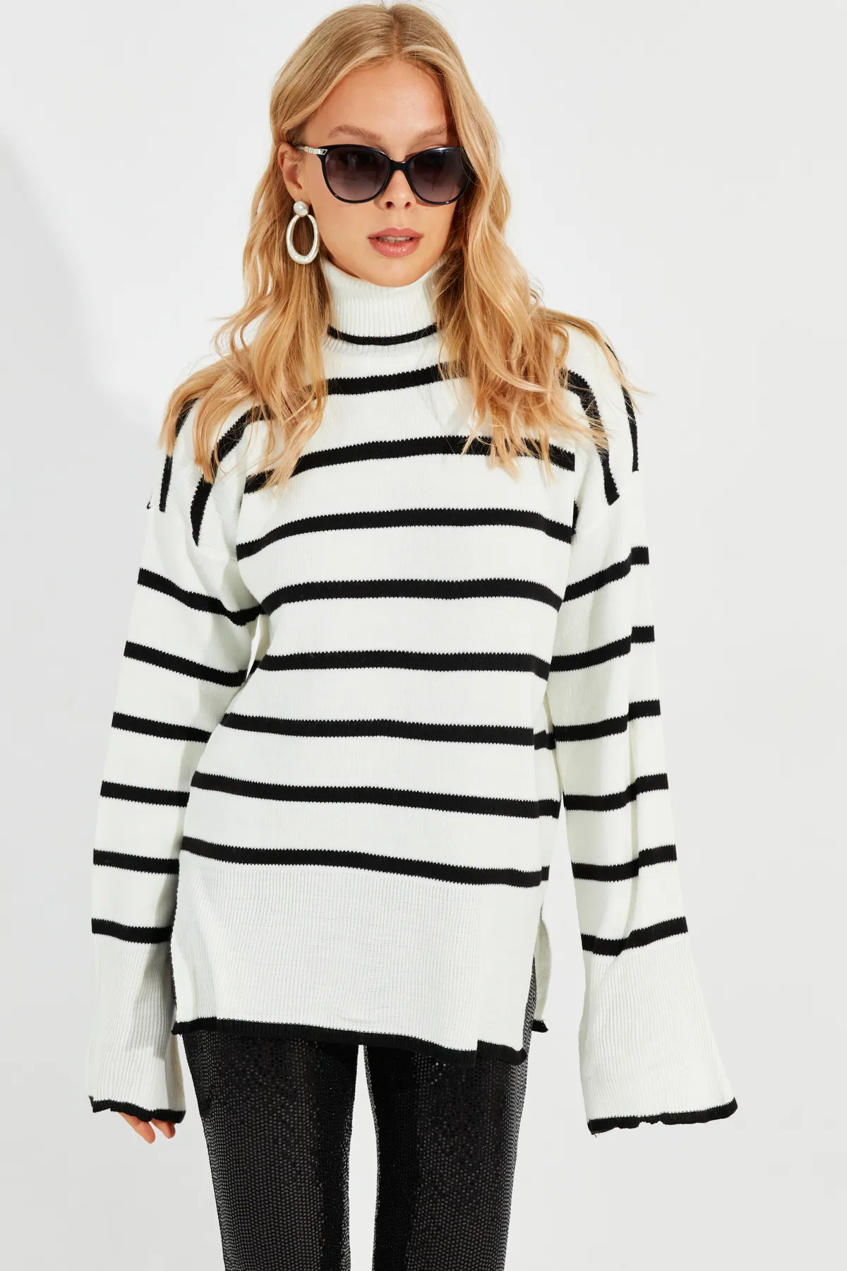 Cool & Sexy  Pullover - Ecru - Regular Fit