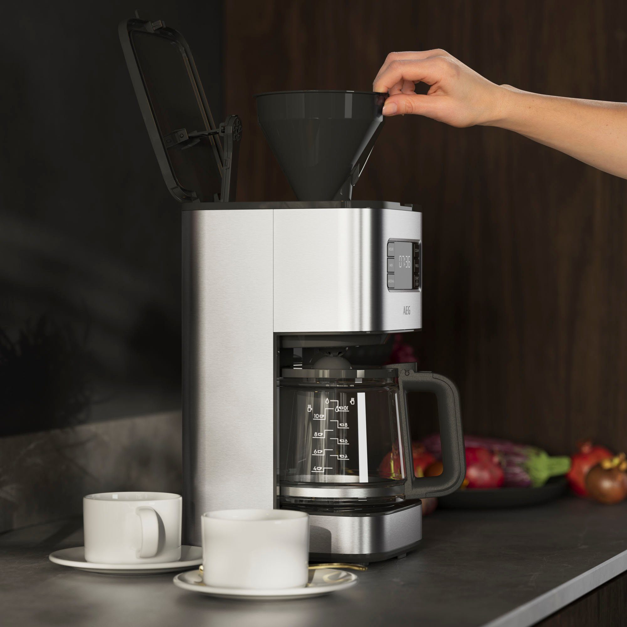 AEG Filterkaffeemaschine Gourmet 6 CM5-1-6ST, 1,25l Kaffeekanne, Korbfilter 1x4