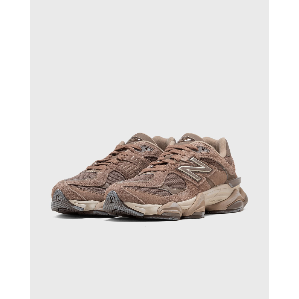 New Balance 9060 U9060PB / braun
