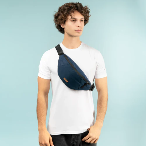 Reykjavik Medium Navy Blue Fanny Pack
