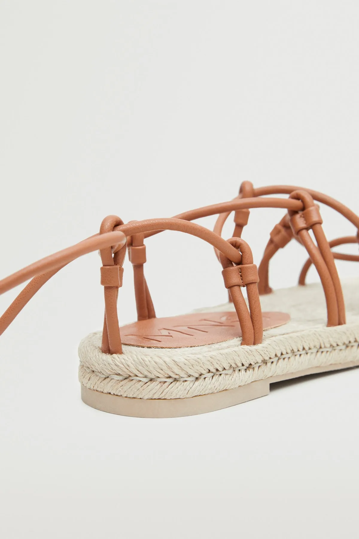 MANGO  Braune Damensandalen 37000822