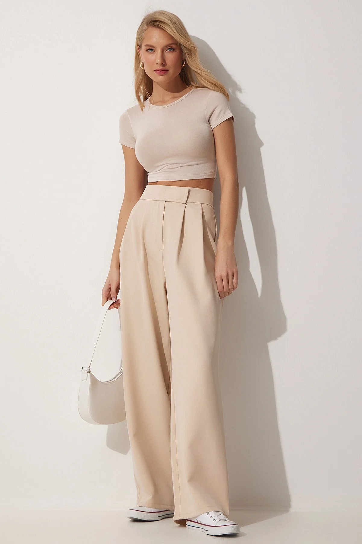 Happiness İstanbul  Cremefarbene, lockere Damenhose mit Klettverschluss YL00001