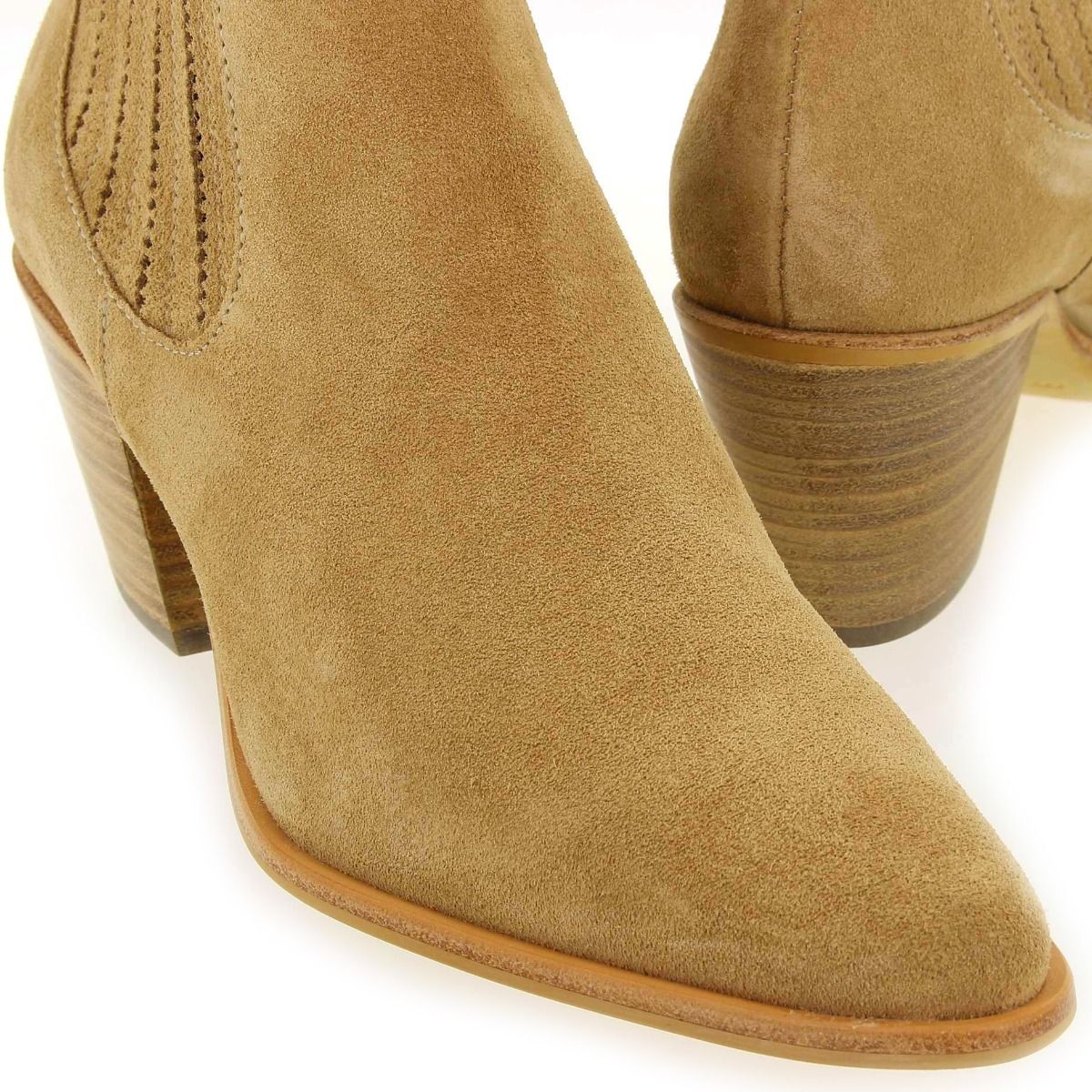 Muratti  RESEDA E22 - Camel