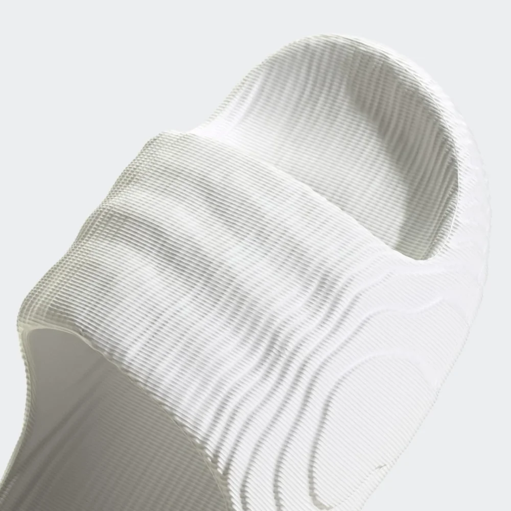 adidas Adilette 22 HQ4672 / weiss