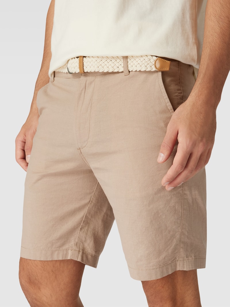 Bermudas mit Stoffgürtel in beige