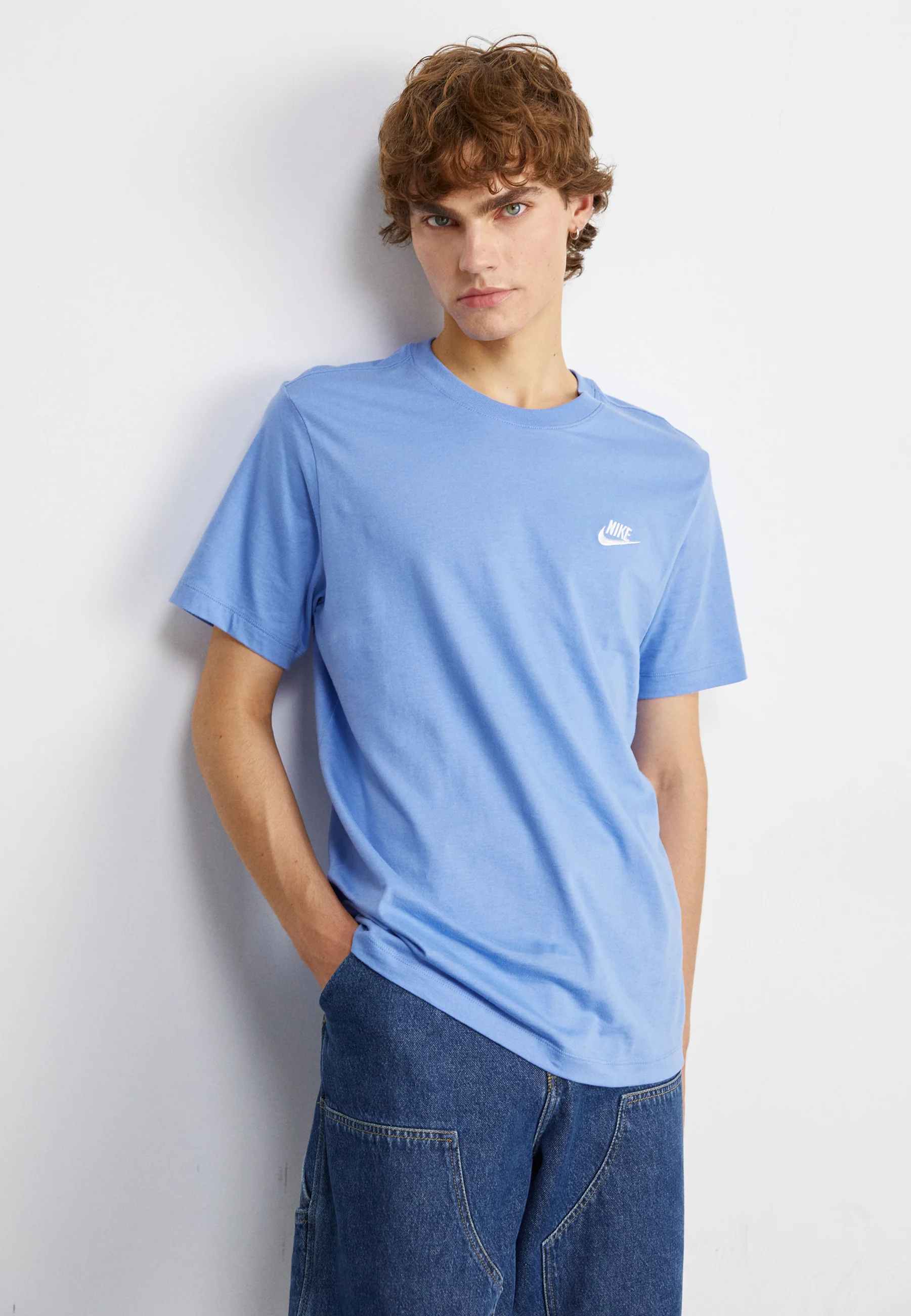 Nike Sportswear CLUB TEE - Camiseta básica
