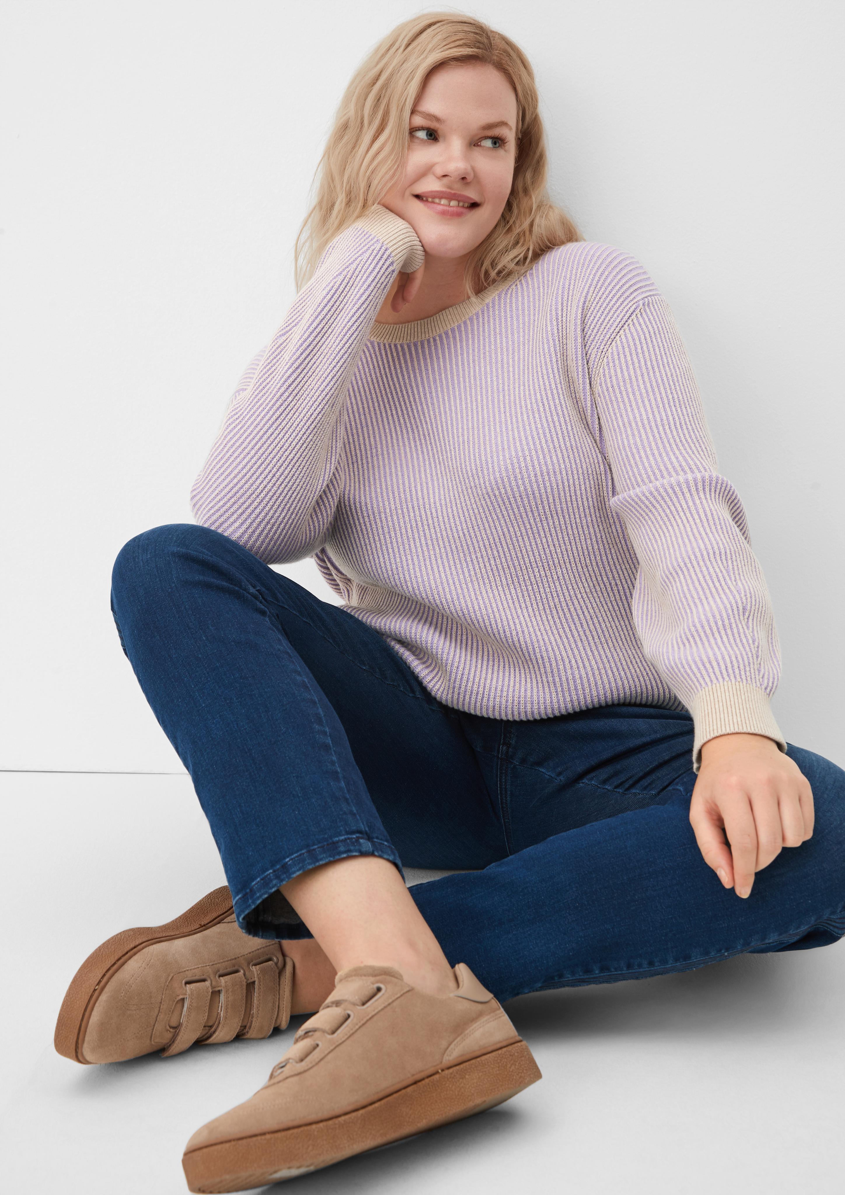 Feinstrickpullover mit V-Neck  2122009-47W1