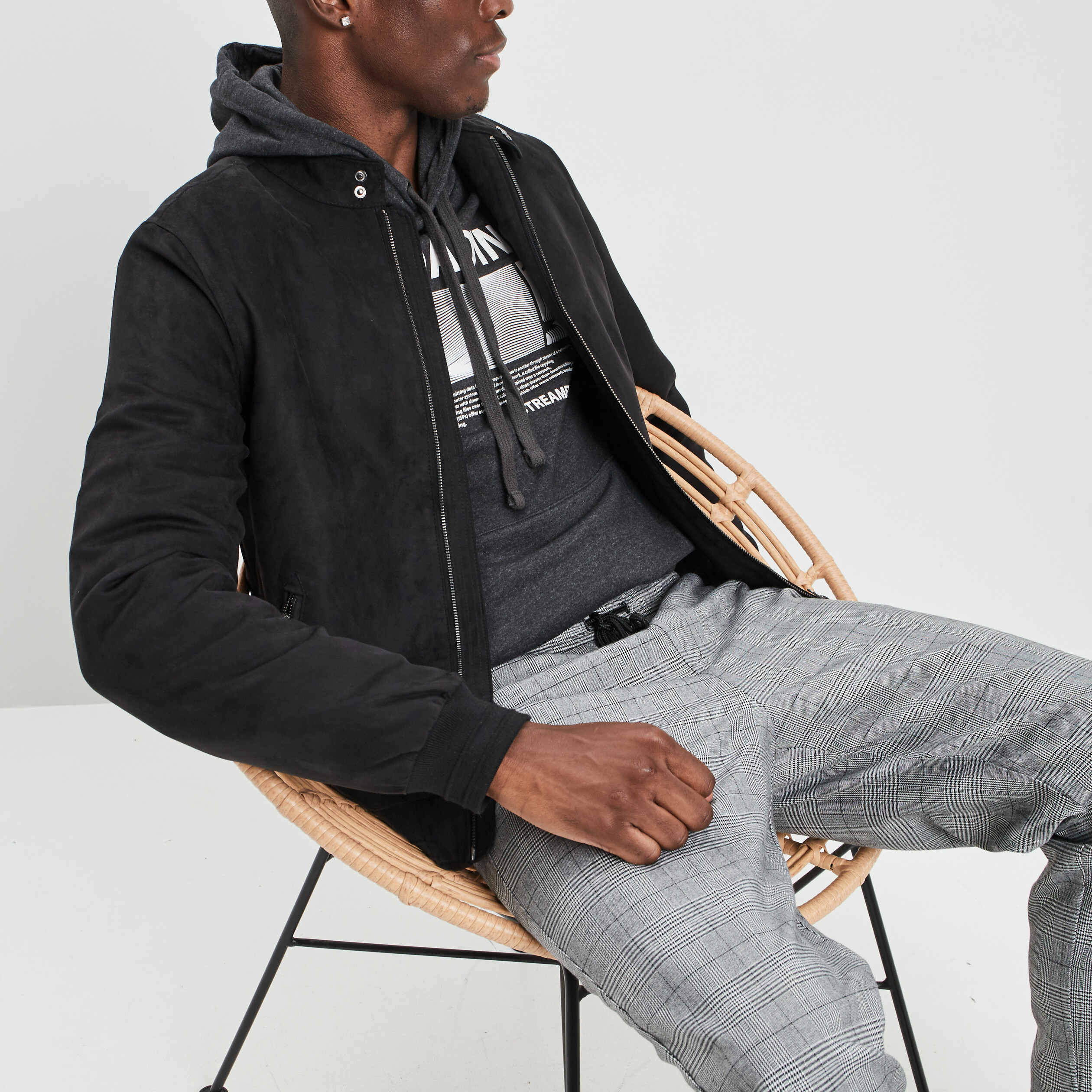 Blouson droit zippé aspect suédine noir homme | La Halle