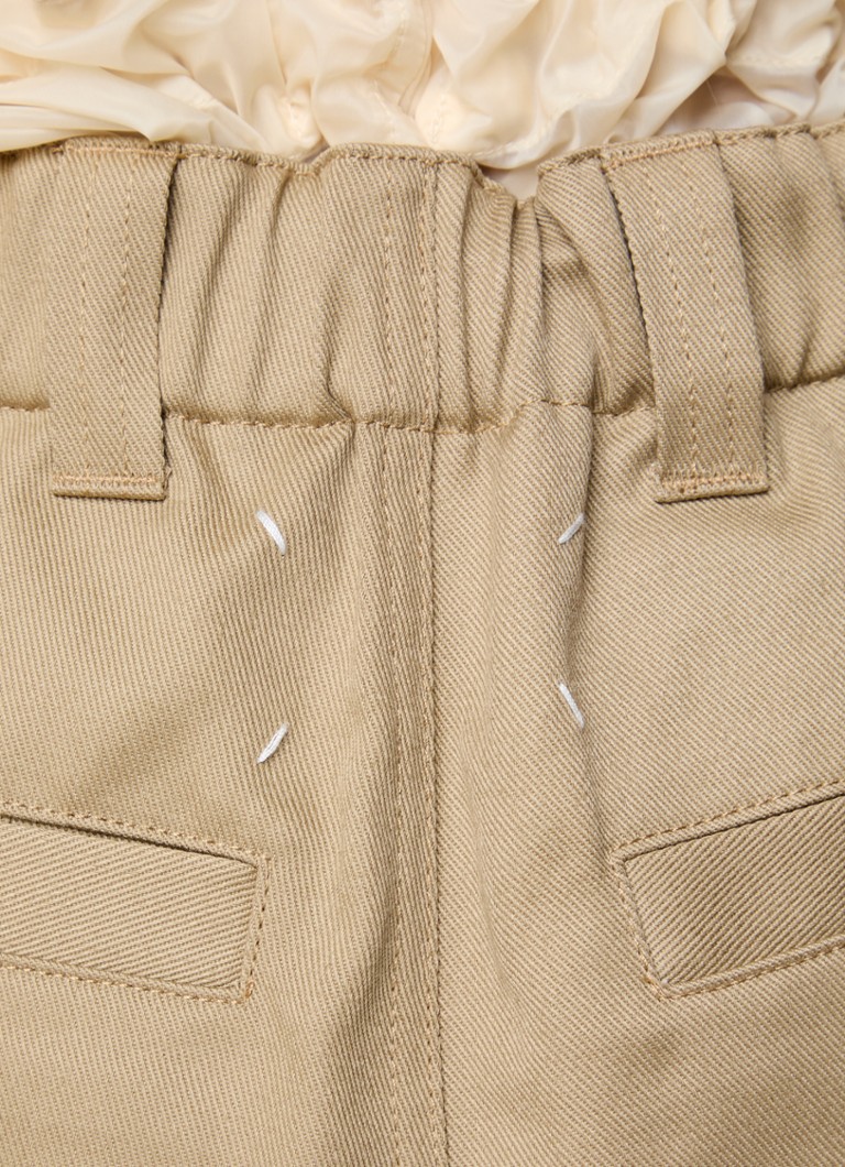 Shorts de cintura alta e corte reto da Maison Margiela com bolsos laterais.