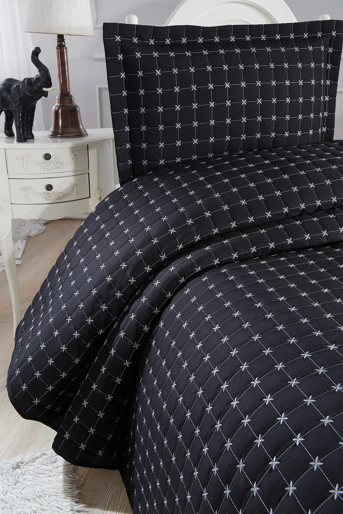 Çeyiz Diyarı  Gesteppte Tagesdecke „Star“ für Einzelbett, Schwarz