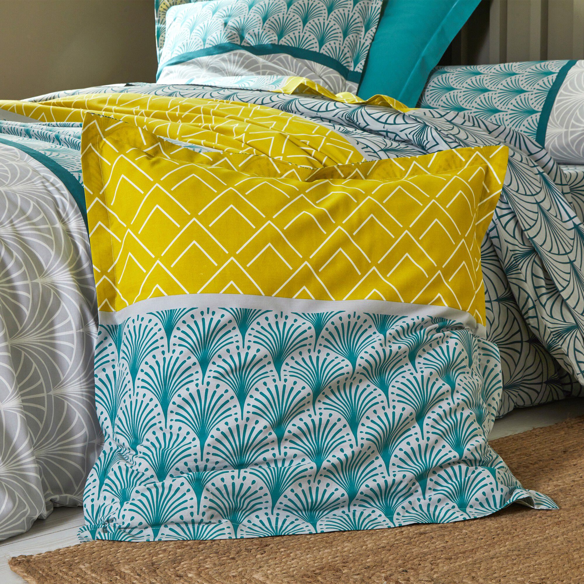 Linge de lit Eddy en coton à motifs graphiques