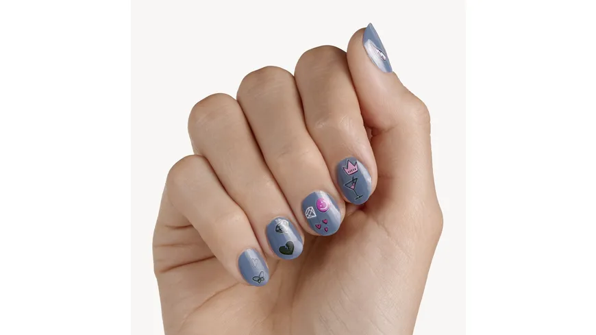 essence Nail Sticker Call me Queen!