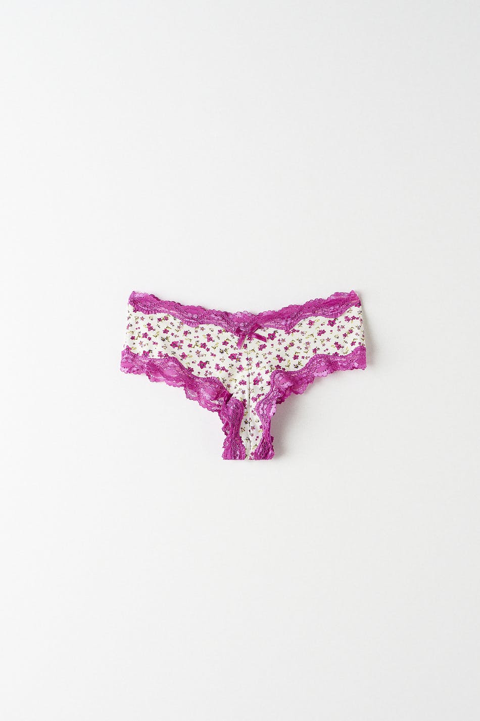Micro lace brazilian
