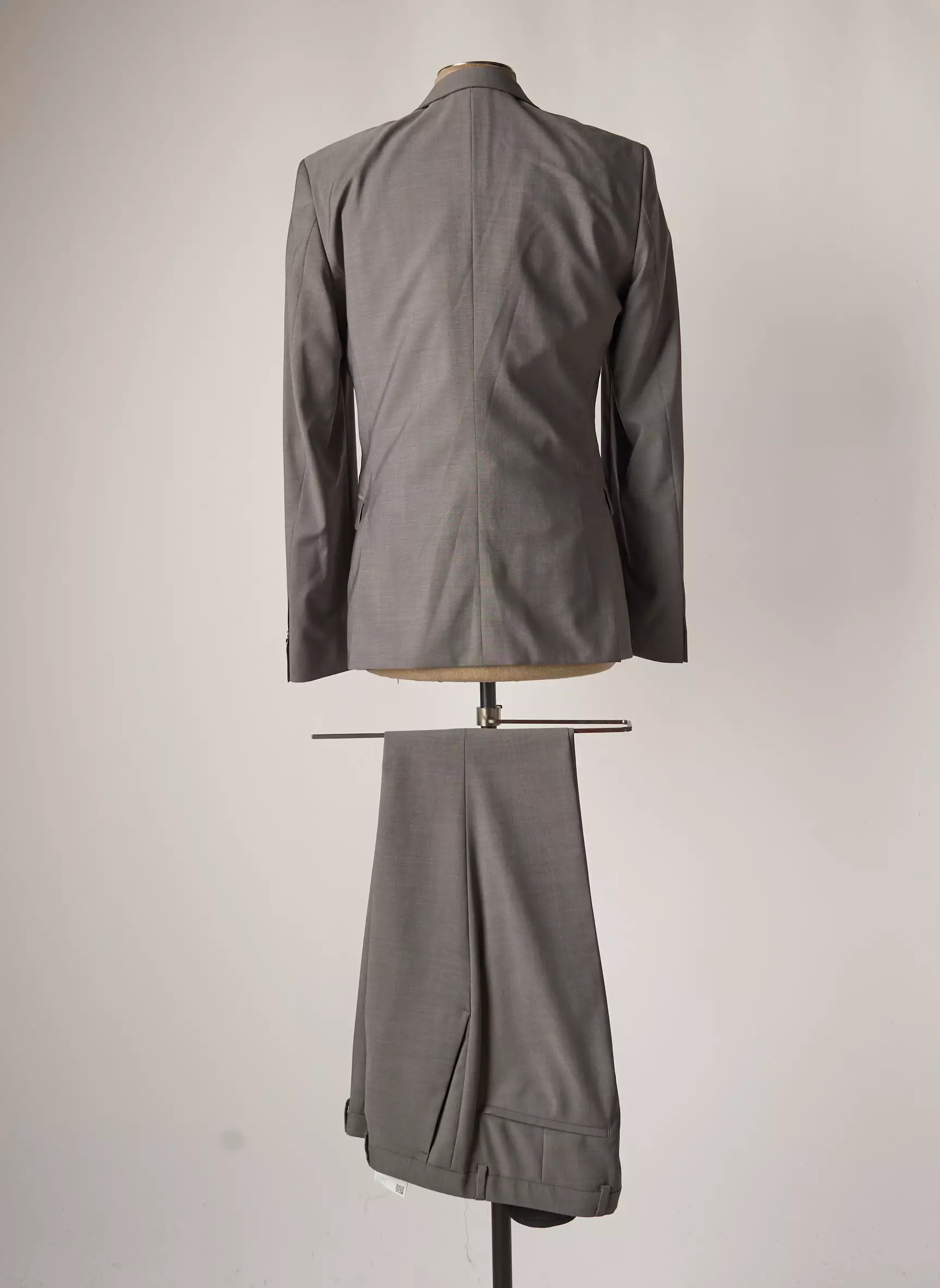 Hugo Boss Costumes Ceremonie Homme couleur gris