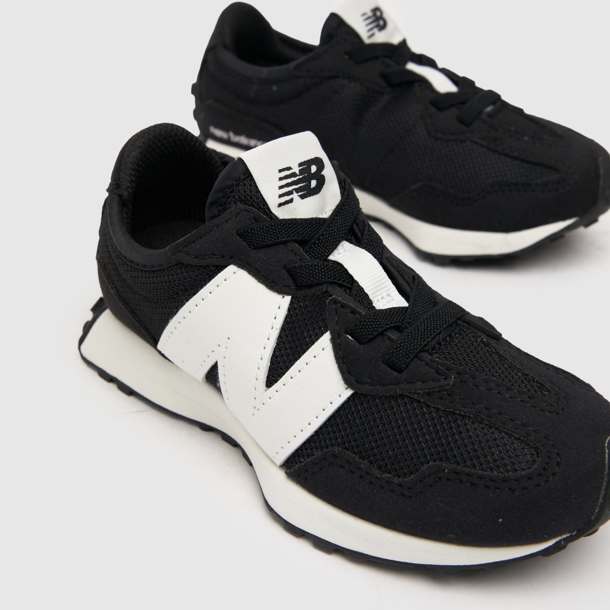 New Balance fekete-fehér 327 Junior cipők