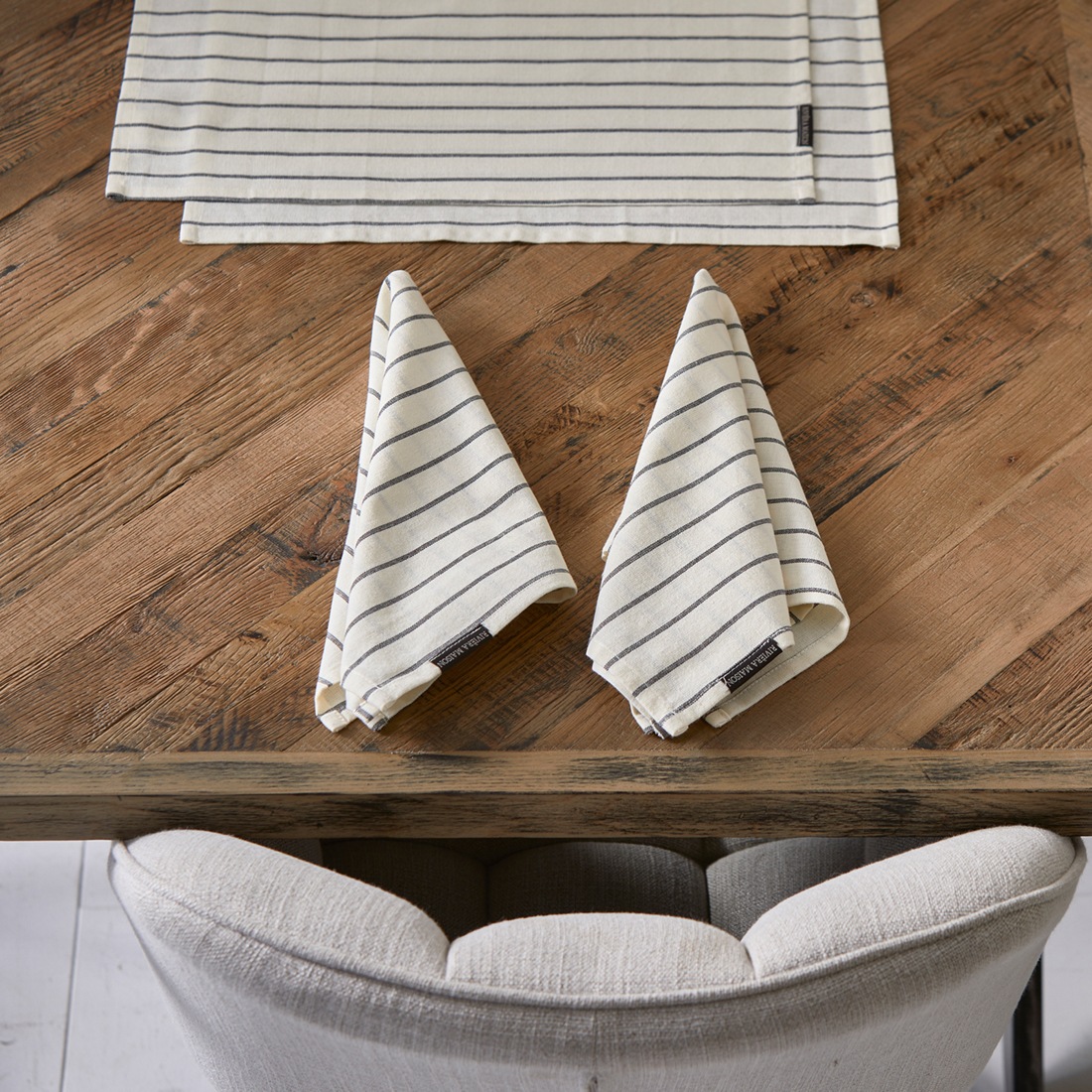 Classic Striped Servietten Baumwolle. Stoffservietten-Set Vertical Steepled 2 Stück