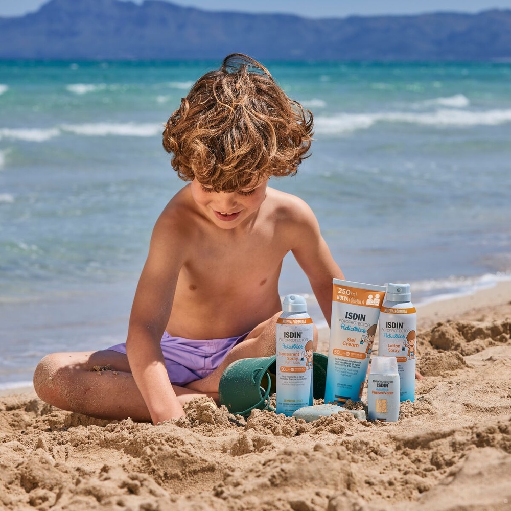isdin Fusion Water Pediatrics Crème solaire visage pour enfant SPF50