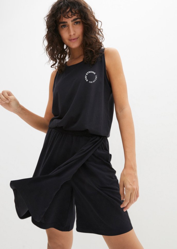 Schnelltrocknendes Kleid mit integrierter Shorts
