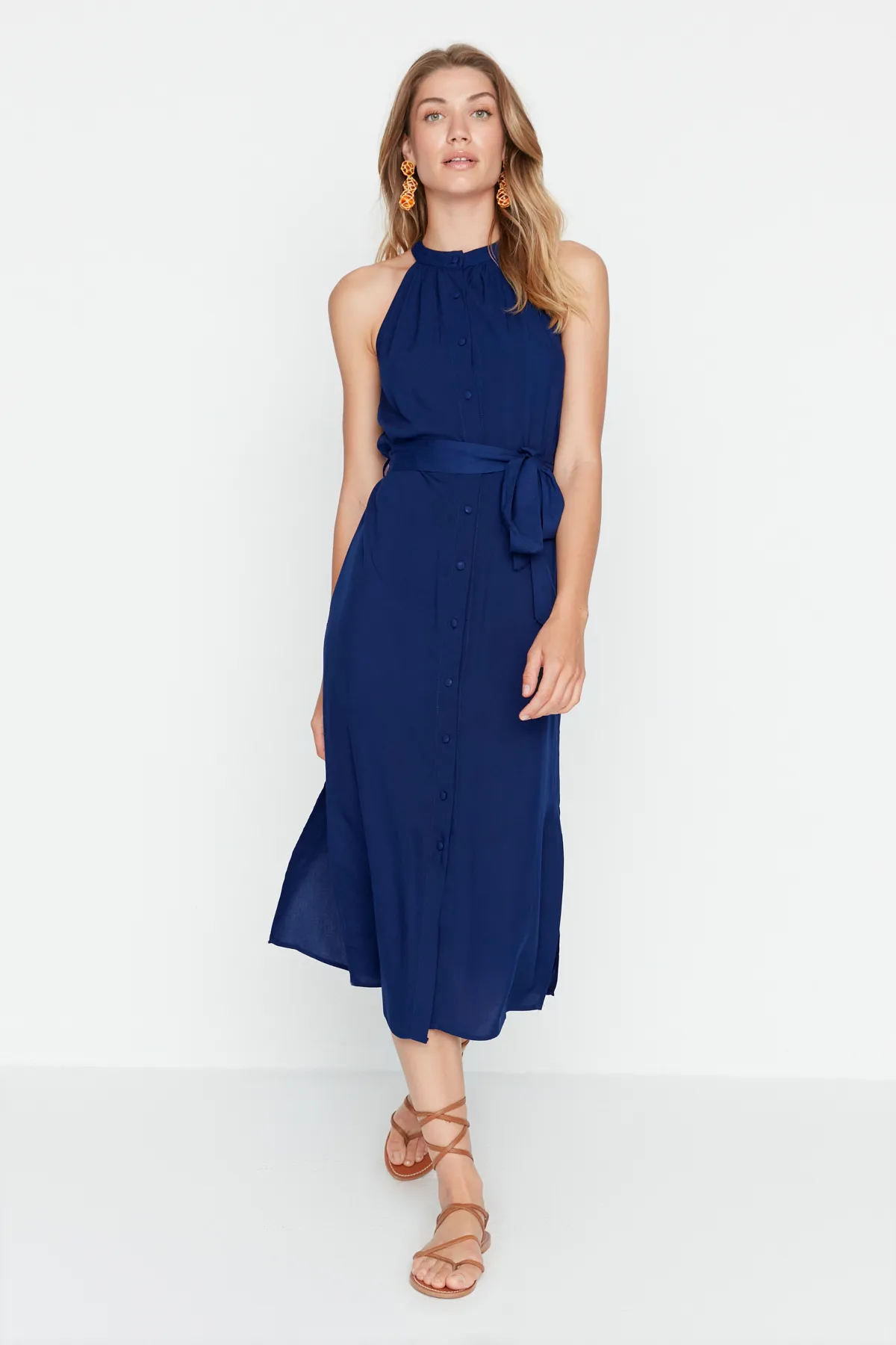 Trendyol Collection  Marineblaues Webkleid mit Bindedetail