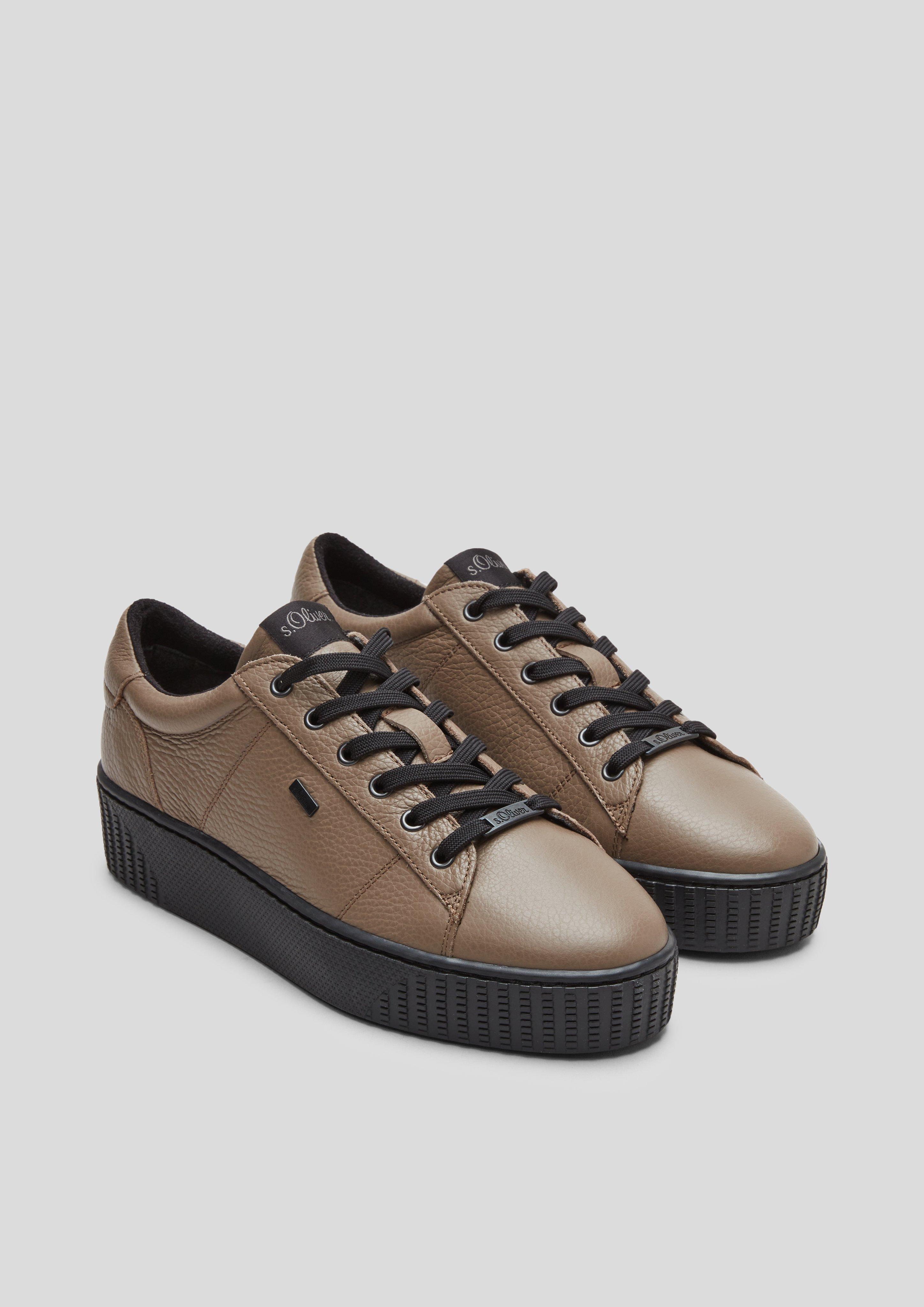 Sneaker aus Leder  101.107.106.23666-341