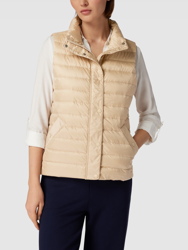 Daunenweste mit Stehkragen in beige