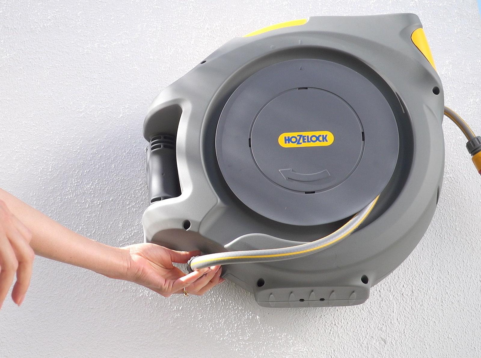 Hozelock 2403 0000 Auto Reel Automatisk upprullare med 30 m slang