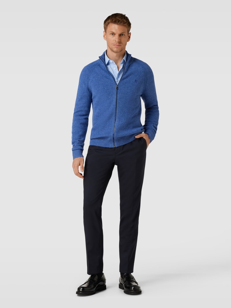Strickjacke mit Label-Stitching Modell 'GEORG' in royalblau meliert