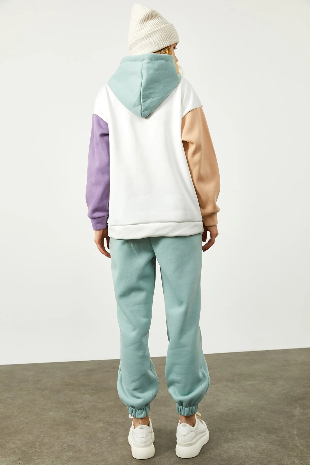 XHAN  Weißer mehrfarbiger Damen-Doppelanzug mit Kängurutasche 2KZK8-12159-01
