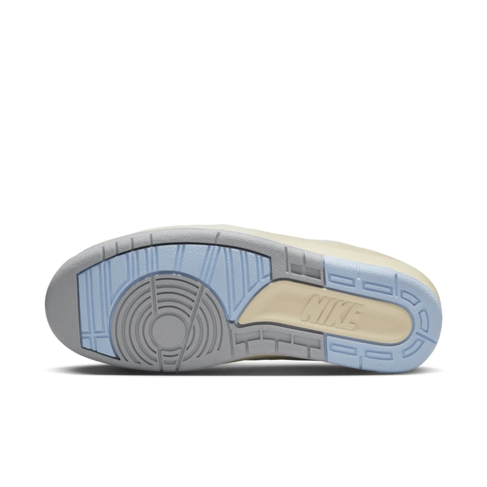 NIKE JORDAN Air 2 Low WMNS Retro DX4401-146 / weiss