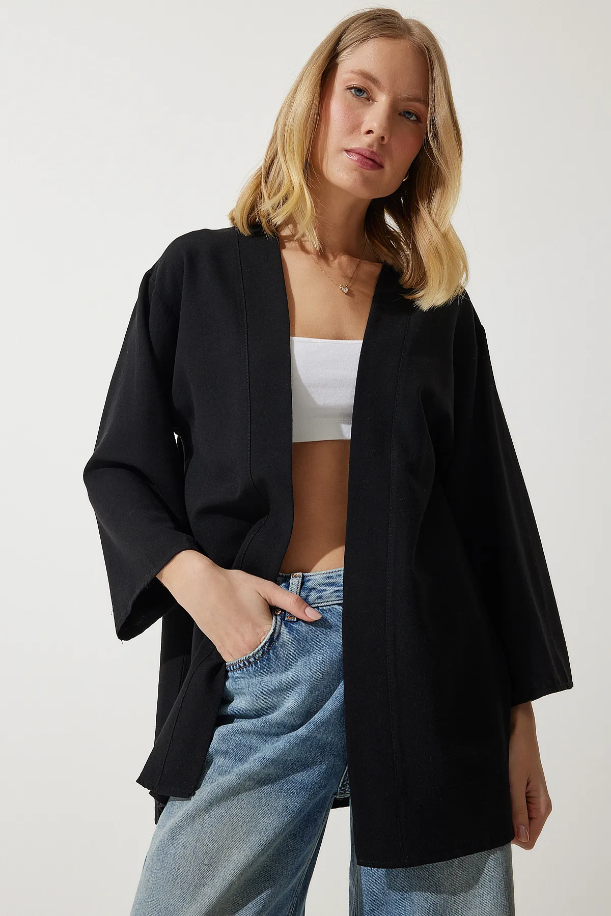 Happiness İstanbul  Schwarzer lässiger Kimono aus Leinen-Viskose für Damen BH00388