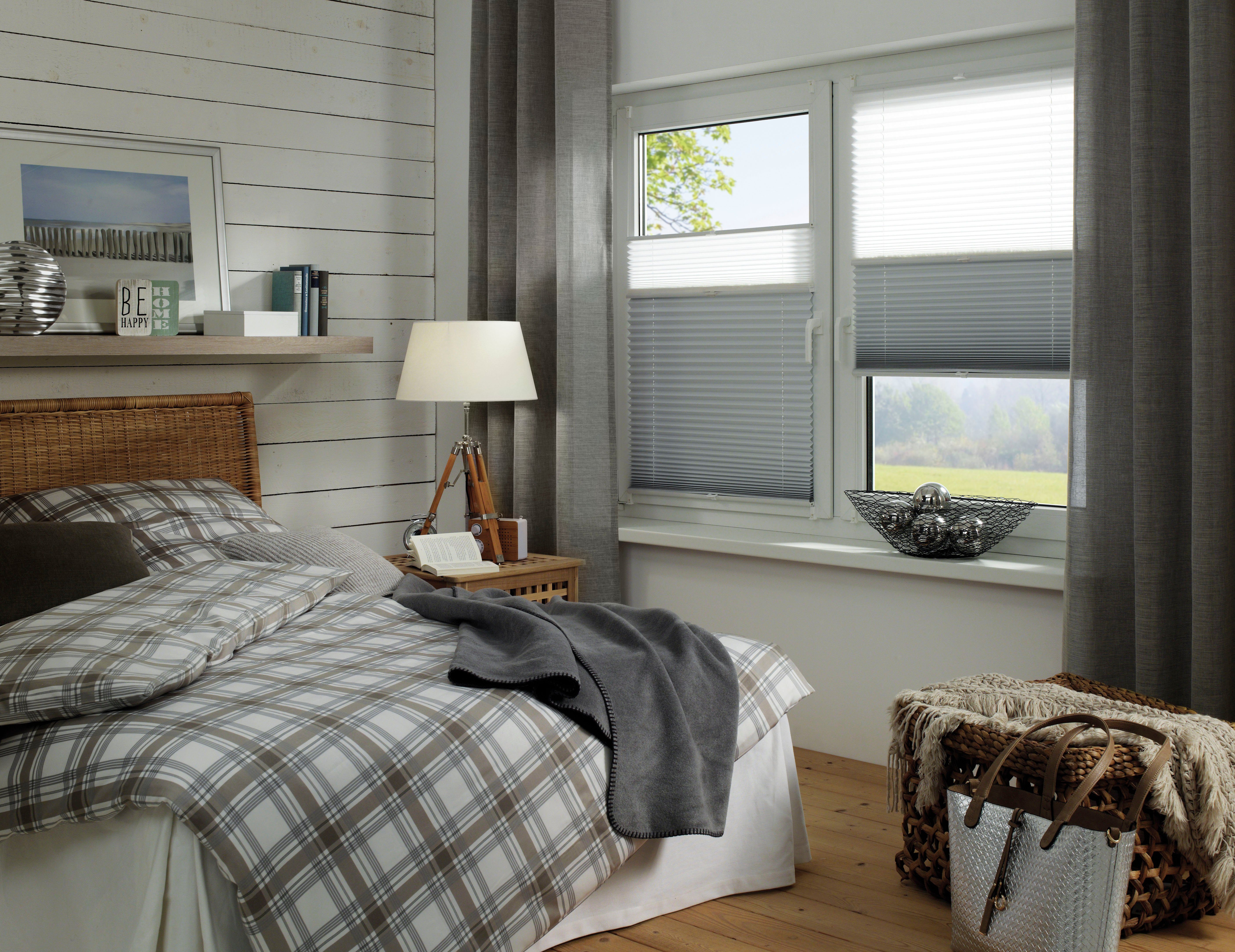 Plissee Easyfix Plissee Day + Night, GARDINIA, verdunkelnd, ohne Bohren, verspannt, Klemmfix, lichtdurchlässig und zugleich abdunkelnd mit Thermobeschichtung