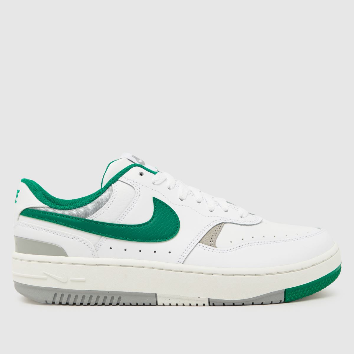 Nike Gamma Force – Vita och gröna träningsskor