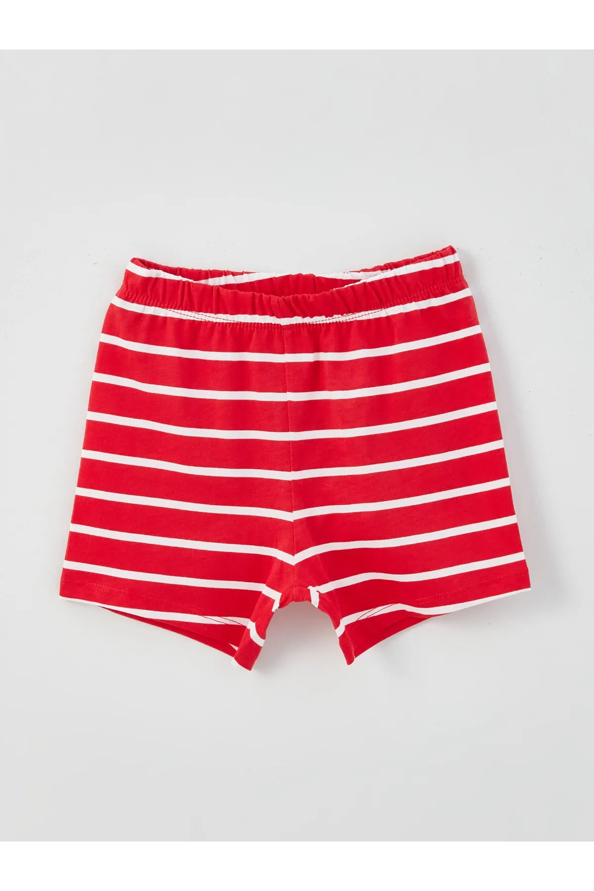 LC Waikiki  2er-Set aus T-Shirt und Shorts für Baby-Jungen mit Rundhalsausschnitt und Disney-Aufdruck, kurzärmlig