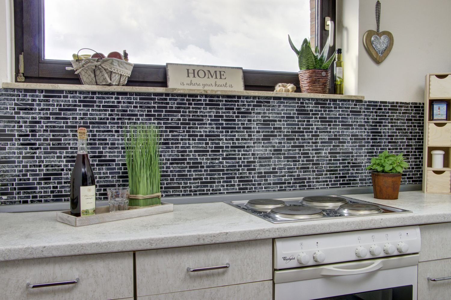 Mosani Mosaikfliesen Glasmosaik Naturstein Mosaik schwarz glänzend / 10 Matten