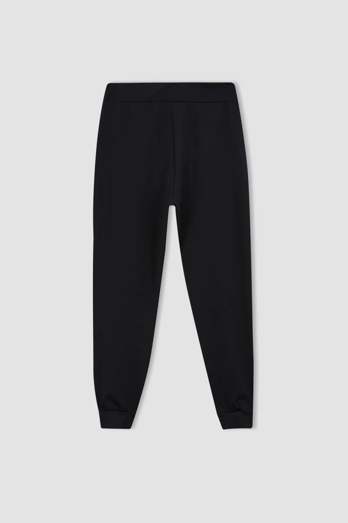 DeFacto  Passform: knöchellange Hose mit Standard-Passform