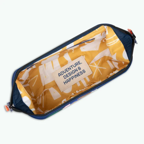 Trentemoult blue toiletry bag