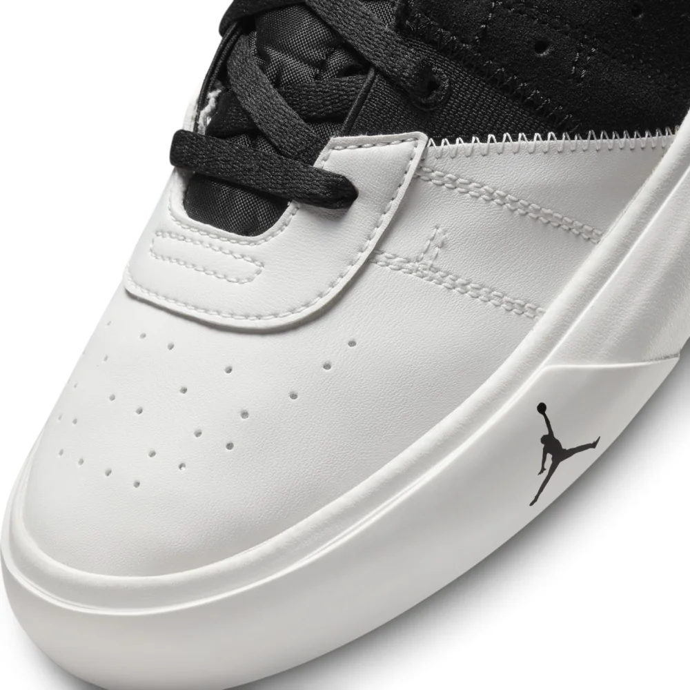 NIKE JORDAN Series ES DN1856-061 / schwarz