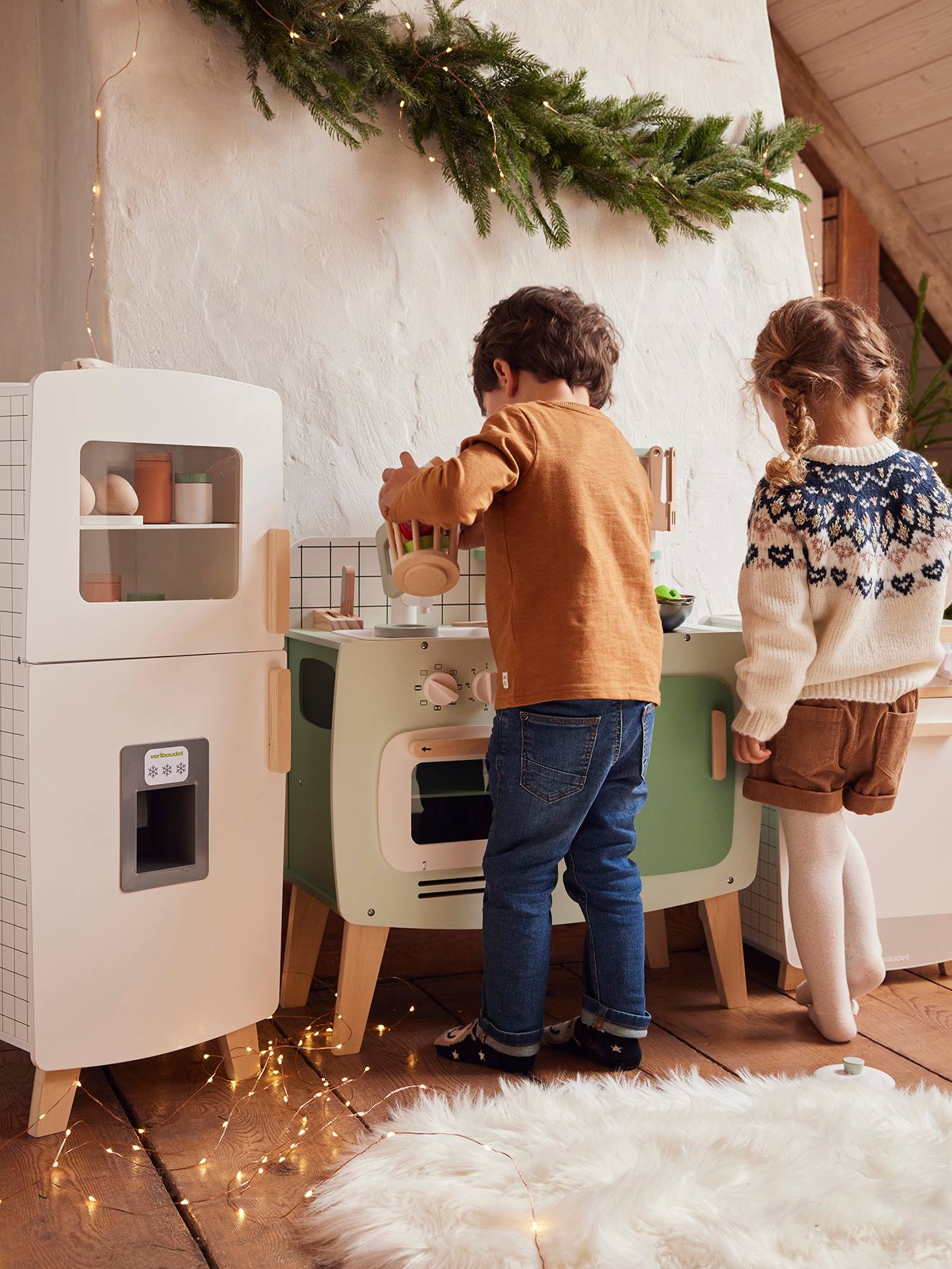 Cuisinette design en bois FSC® rose
