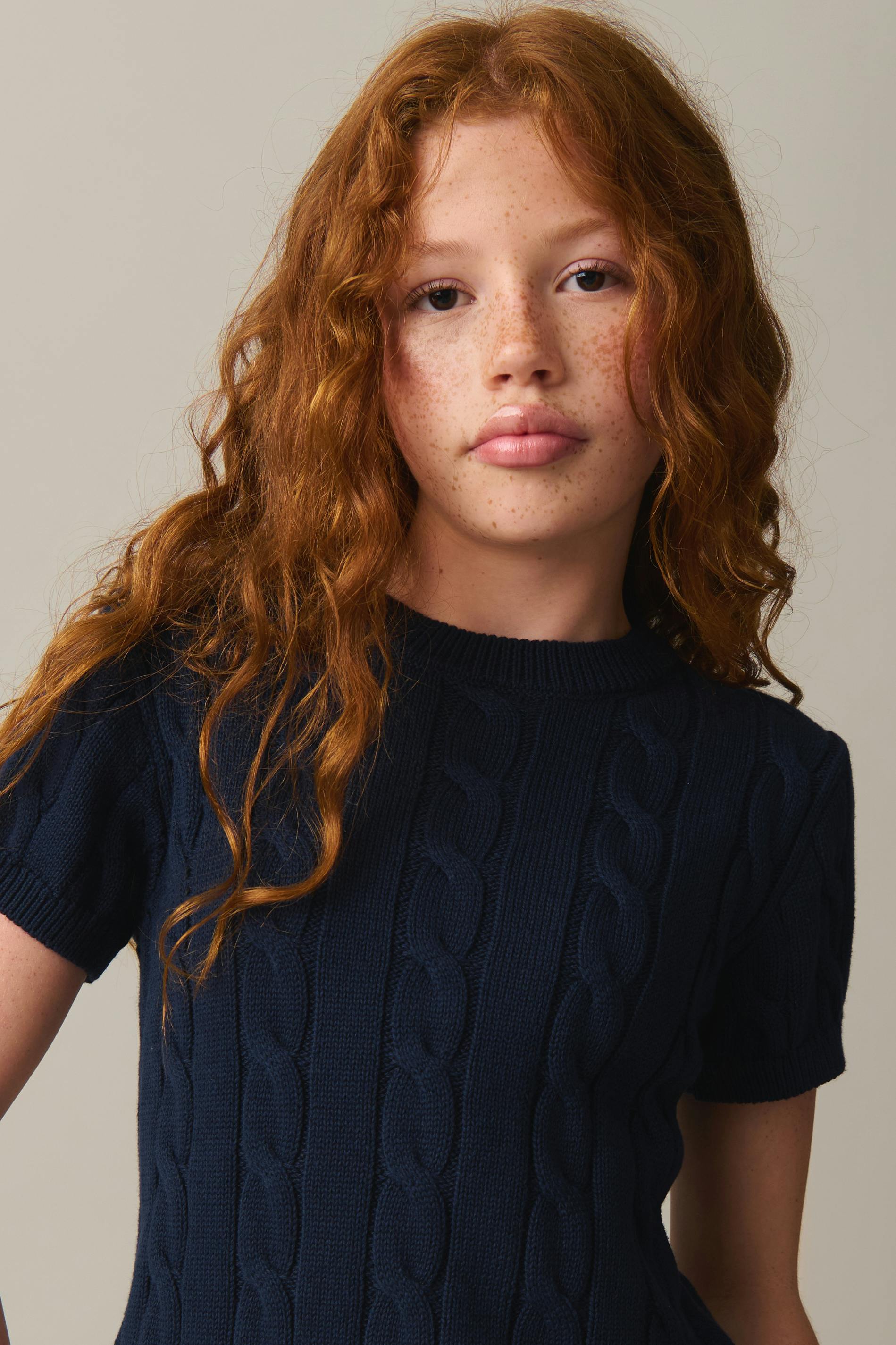 Y cable knitted top