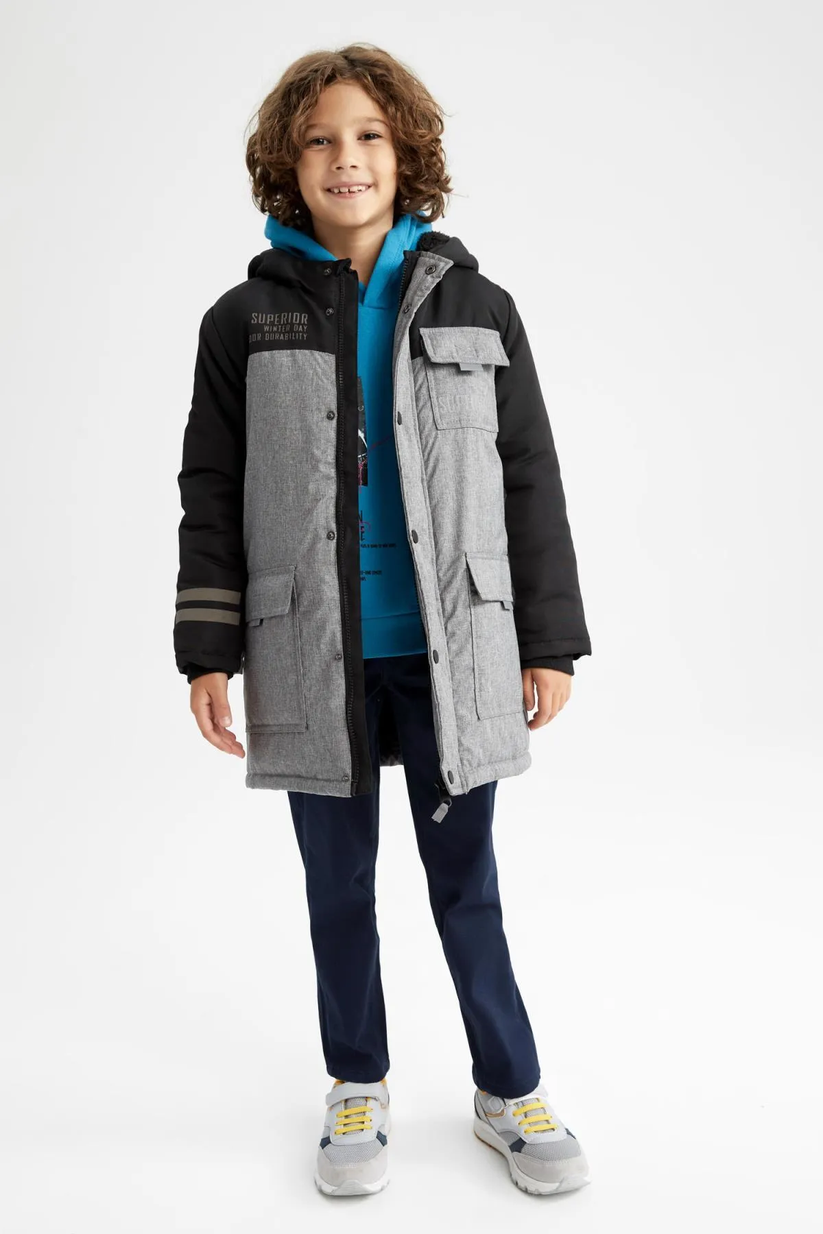 DeFacto  Jungenparka mit Kapuze und Plüschfutter